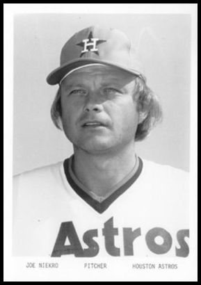 76HAP 23 Joe Niekro.jpg